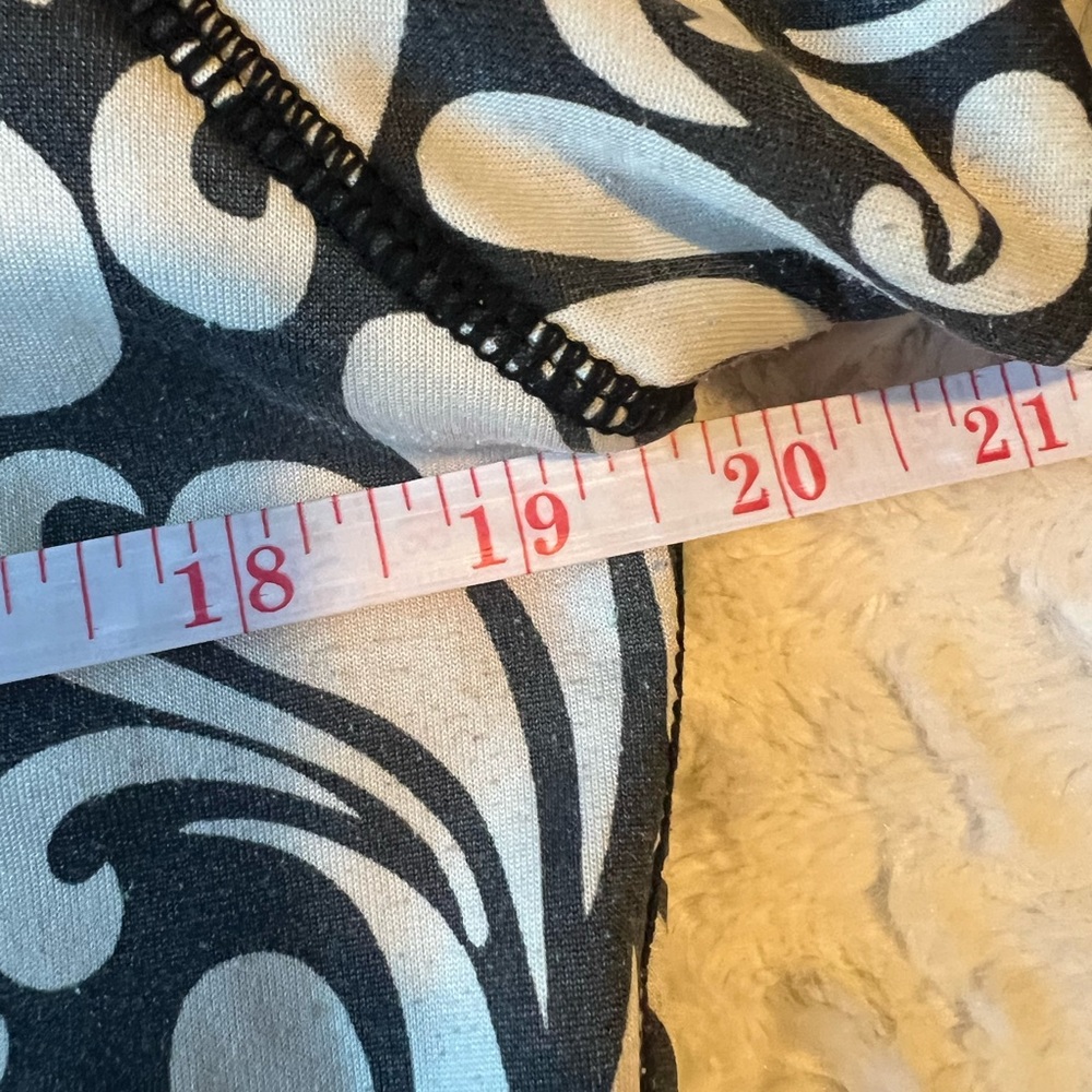 Avalanche Base Layer Black And White Quarter Zip-… - image 7